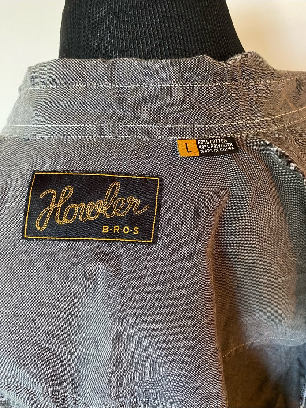 Rare Howler Brothers Gaucho Desert Paranormal UFO Snapshirt Men’s Large - Picture 9 of 9